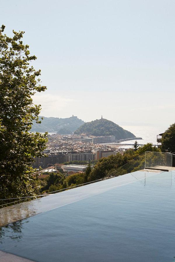 Boutique Hotel Mendi Argia San Sebastian Exterior photo