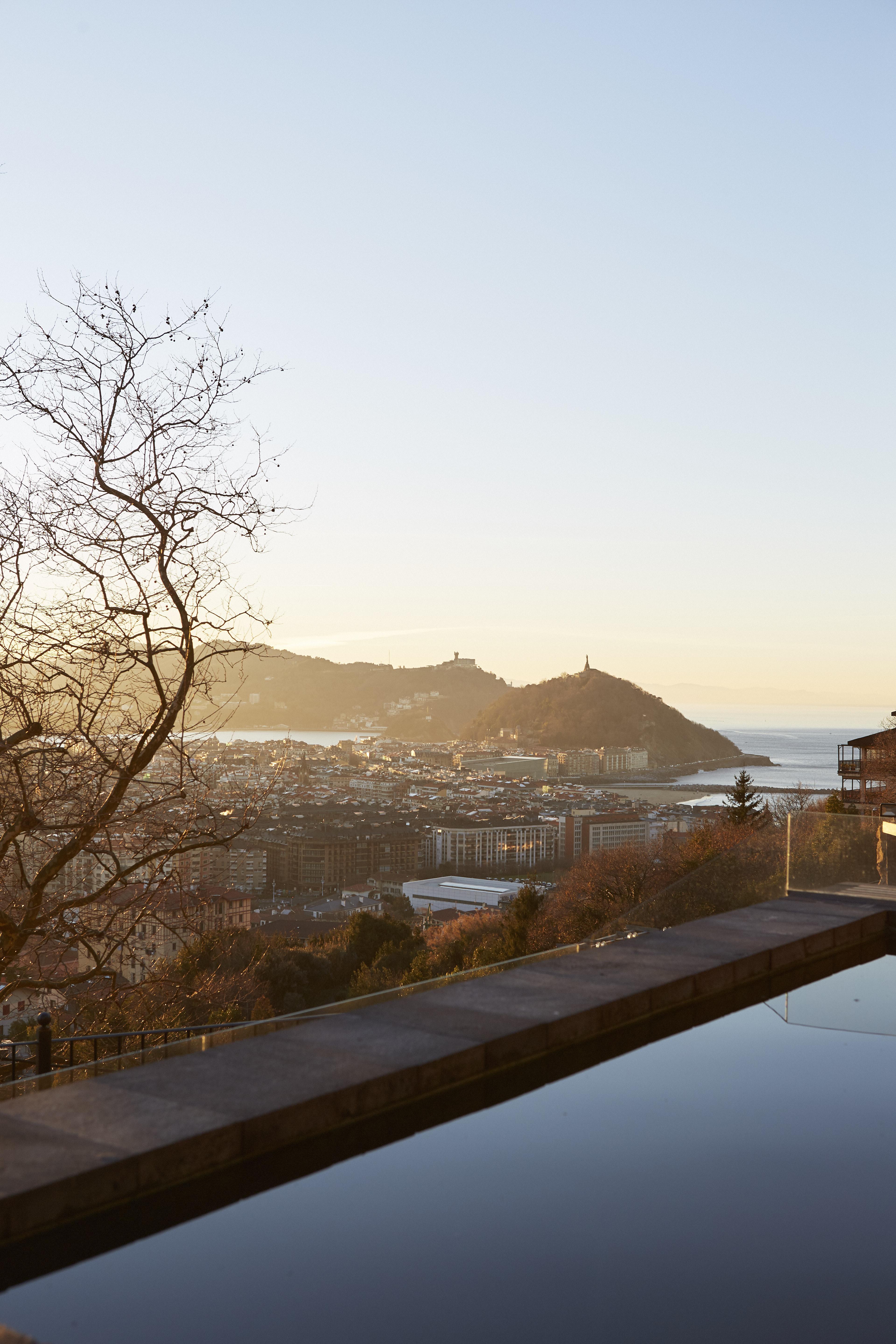 Boutique Hotel Mendi Argia San Sebastian Exterior photo