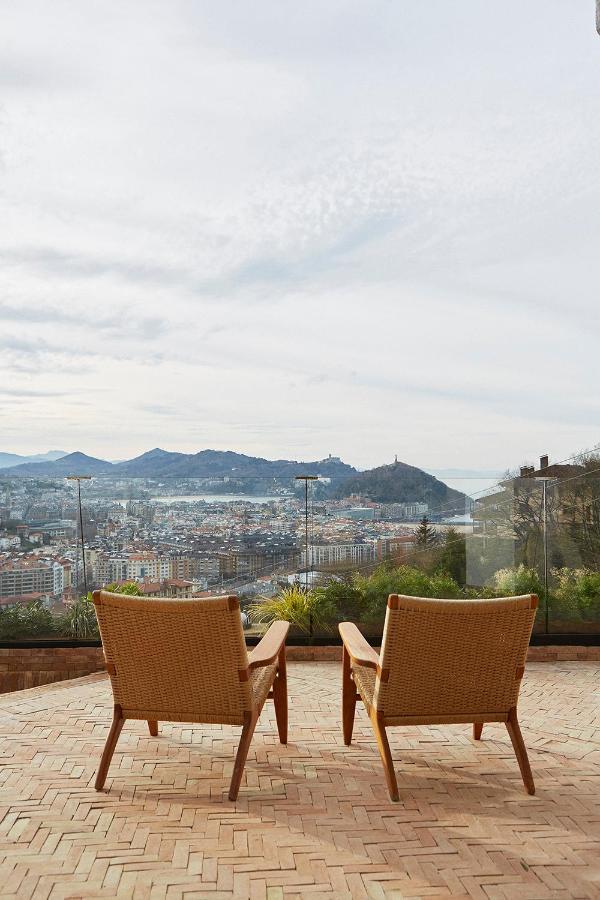 Boutique Hotel Mendi Argia San Sebastian Exterior photo