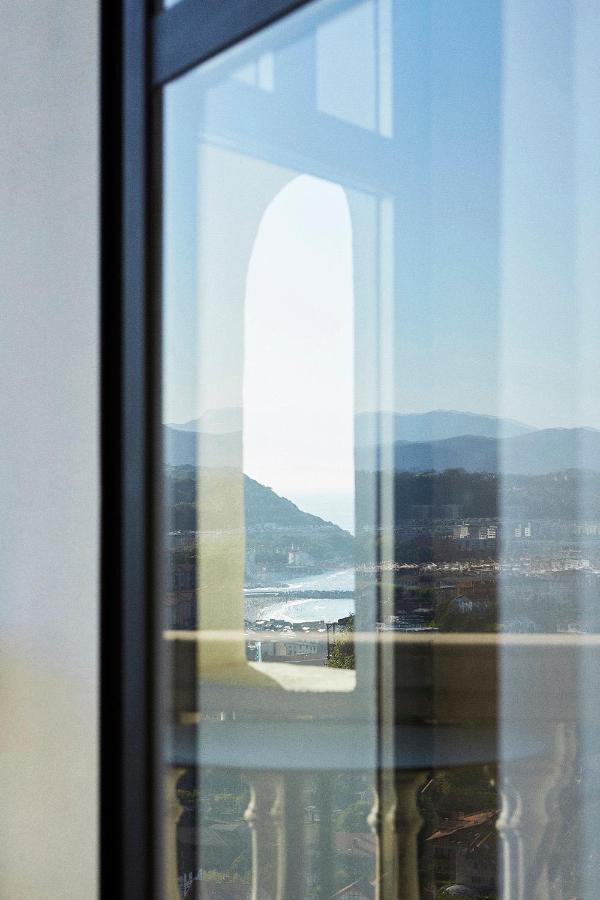 Boutique Hotel Mendi Argia San Sebastian Exterior photo
